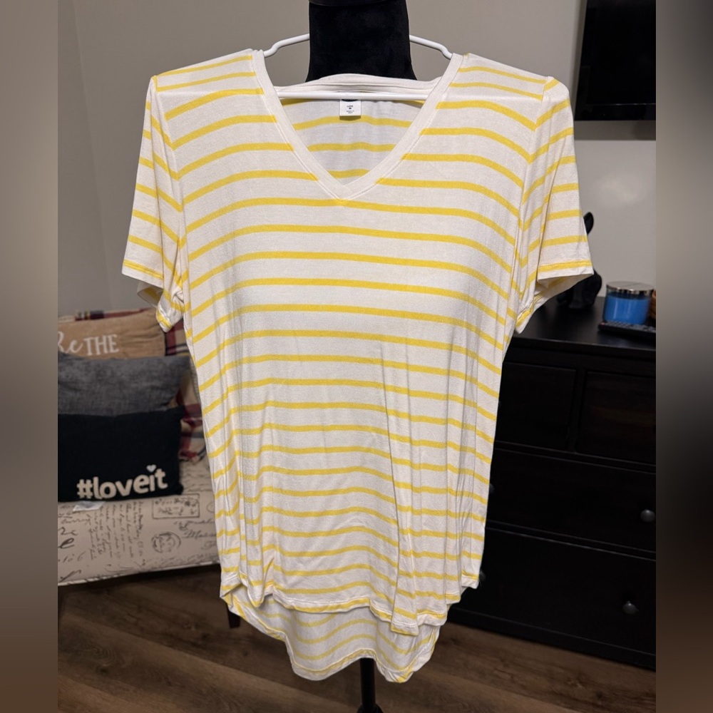 Old navy top